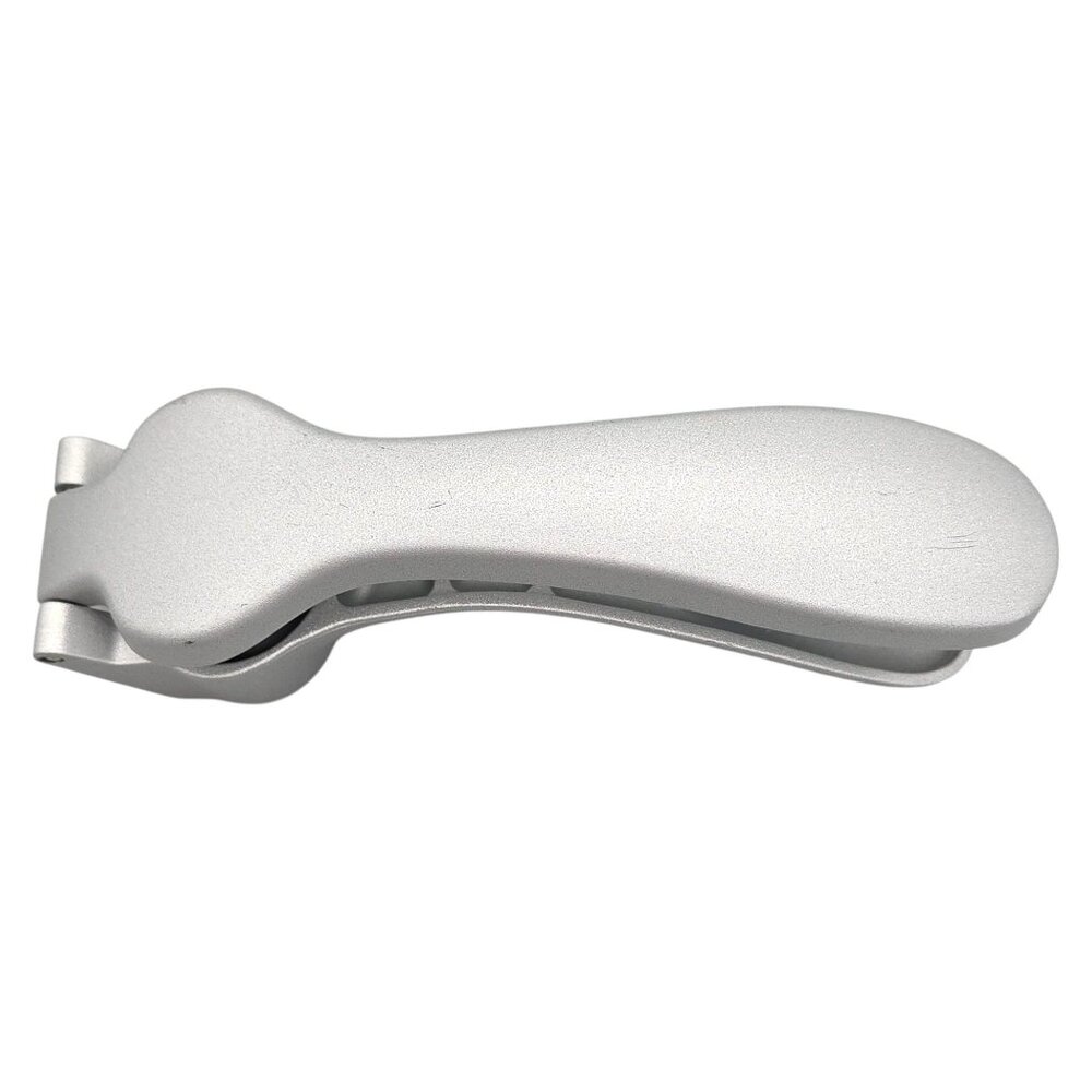 Pampered Chef Garlic Press Tool 2576 Aluminum Silver Durable NO CLEANING TOOL